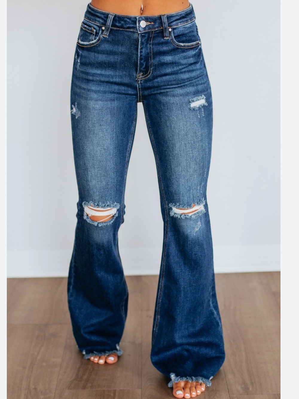 HOLLISTER MEDIUM WASH HIGH RISE DISTRESSED FITTED SILHOUETTE FLARE JEANS SZ 28
